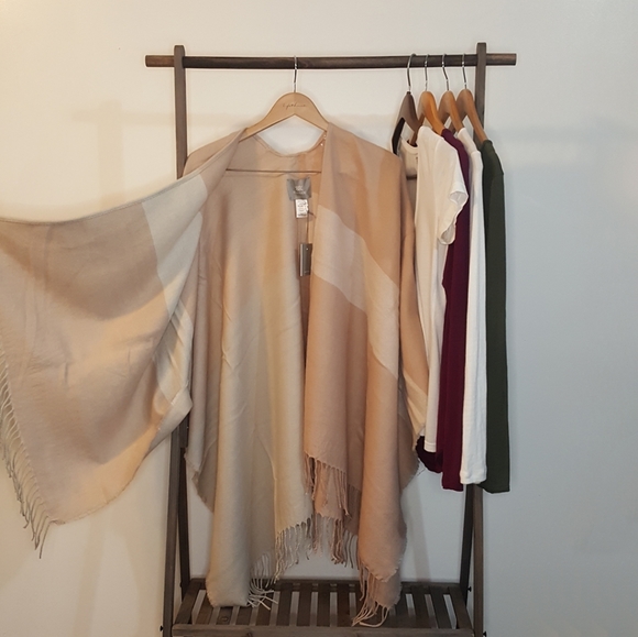 NWT Fringe Scarfigan - Picture 2 of 6